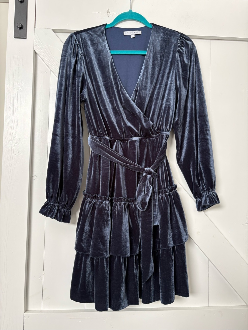 Baltic Born Shannon velvet blue short dress stretch fabric size medium